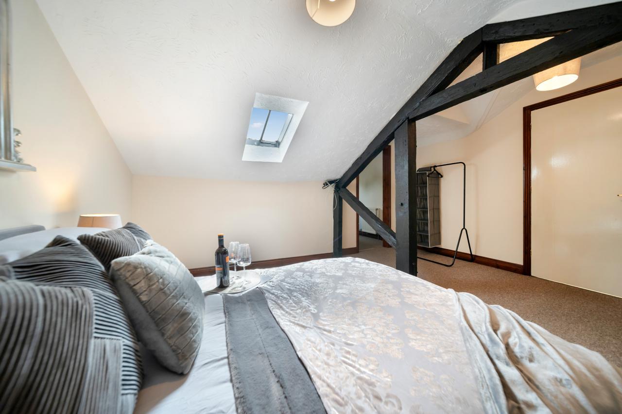 WhatsApp Image 2025-09-04 at 18.07.56_afa502f4