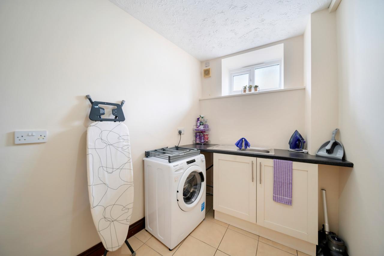 WhatsApp Image 2025-09-04 at 18.07.59_53f139f7