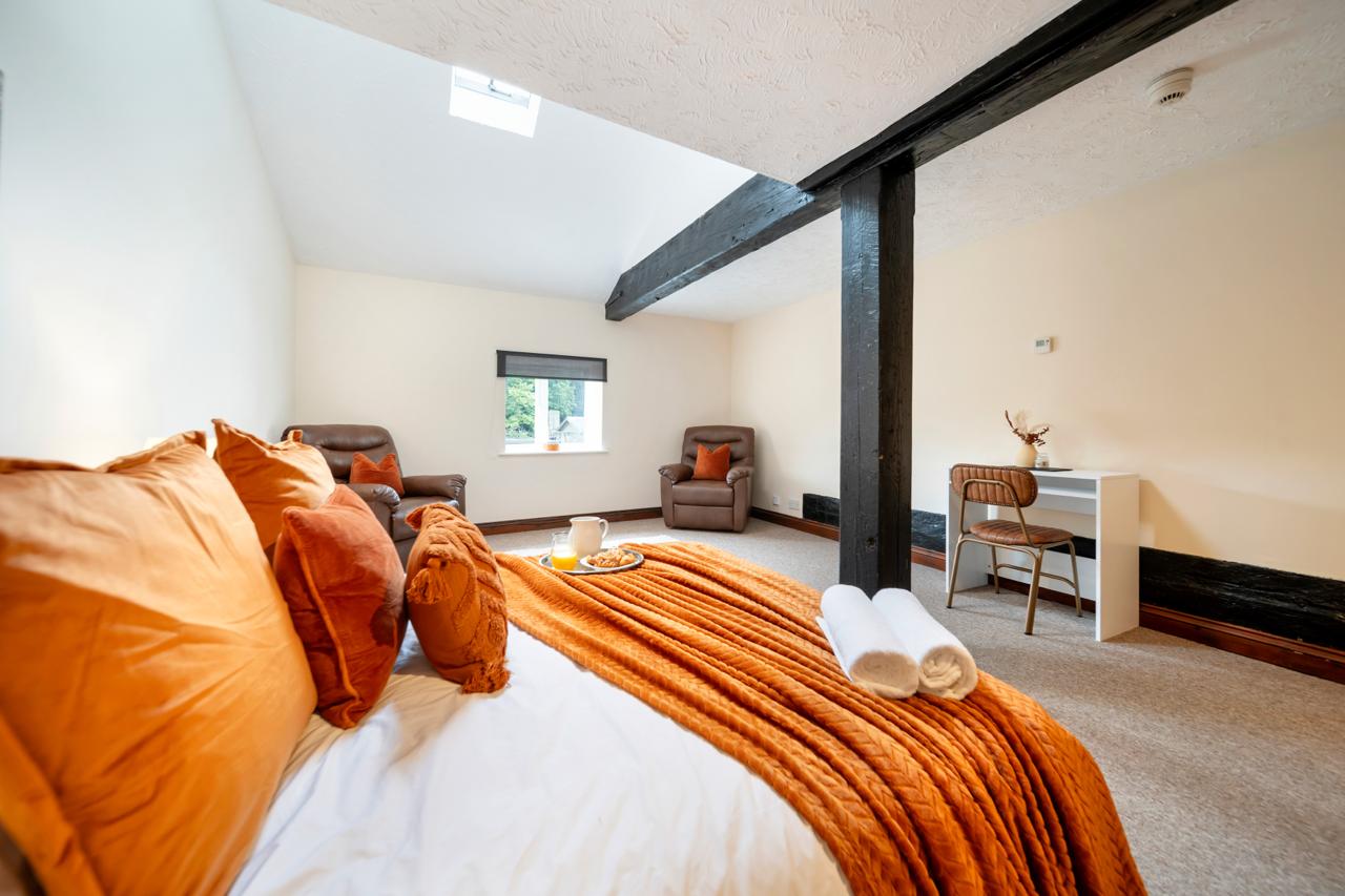 WhatsApp Image 2025-09-04 at 18.08.00_23766c36